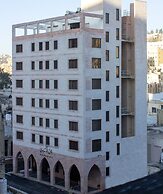 Khan Khediwe Hotel