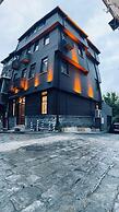 musk hostel