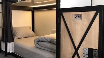 musk hostel