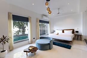 Moustache Udaipur Luxuria