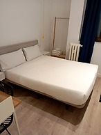 Hostal Manuela by gaiarooms