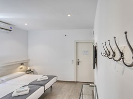 Hostal Bedmates