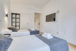 Hostal Bedmates