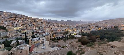 Petra Elite Hotel