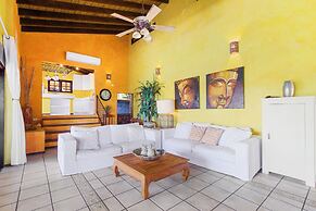 Mexican Style Villa With Private Pool, Free Utilities