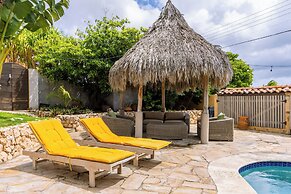 Mexican Style Villa With Private Pool, Free Utilities