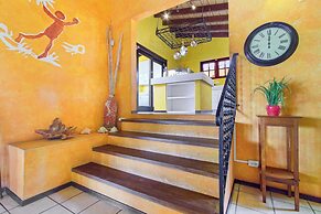 Mexican Style Villa With Private Pool, Free Utilities