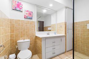 Mexican Style Villa With Private Pool, Free Utilities