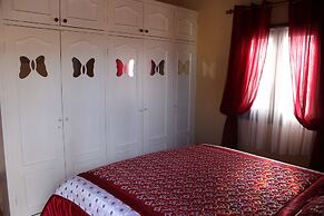 2-bed Bungalow Sleeps 4