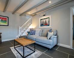 Mino Cottage