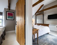 Mino Cottage