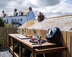 Mino Cottage