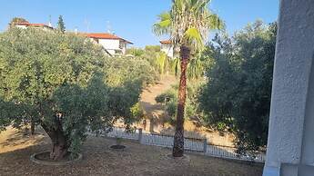 Apt - Sleeps 4 - Pets Ok - Parking - Balcony
