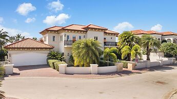 Upscale Ocean View Villa With Pool + Outdoor Kitchen