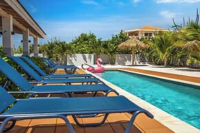 Luxurious Ocean View Getaway!