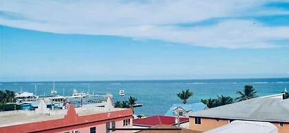 Hotel Coastalbay 2