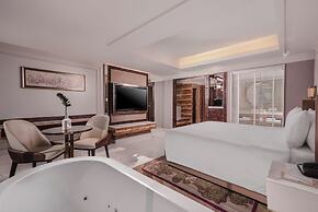 Aira Hotel Bangkok