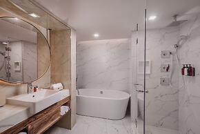 Aira Hotel Bangkok