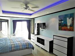 Sea View 16th Floor Condo at Jomtien Beach
