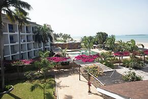 Giraffe Beach Hotel