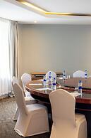 Giraffe Beach Hotel
