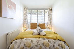 Sea View 3 Bedroom Seaside Property