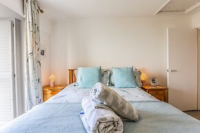 Sea View 3 Bedroom Seaside Property