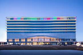 La Quinta by Wyndham Weifang South