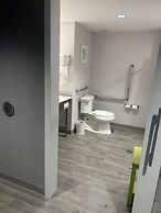 Hampton Inn by Hilton Kingston
