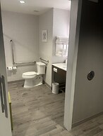 Hampton Inn by Hilton Kingston
