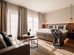 JOHANN Schladming Hotel GmbH