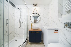 ICE Apartments