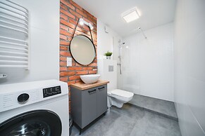ICE Apartments