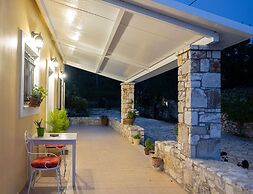 Giannakis Villa Corfu