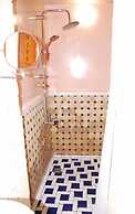 Room in B&B - Riad Authentic Palace & Spa - Al Bartal