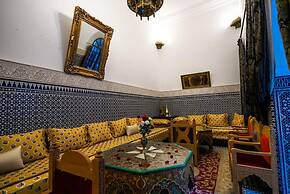 Room in B&B - Riad Authentic Palace & Spa - Jawhara