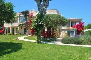 House Lemoni, Apartment B - Pelekas, Corfu