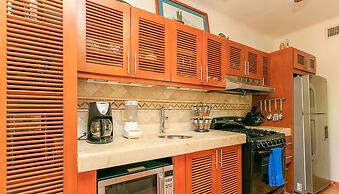 Sacbe by Stella Rentals
