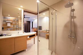 Holiday Ao Nang Beach Resort Krabi
