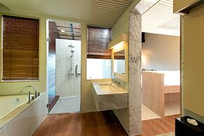 Holiday Ao Nang Beach Resort Krabi