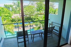 Holiday Ao Nang Beach Resort Krabi