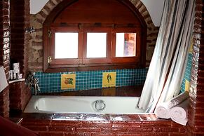 Hotel Monasterio Rocamador