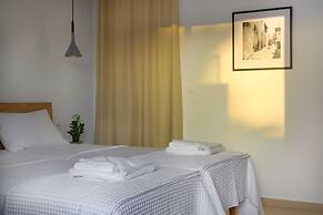Sea Breeze Hotel