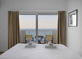 Sea Breeze Hotel