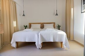 Sea Breeze Hotel