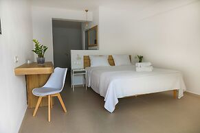 Sea Breeze Hotel