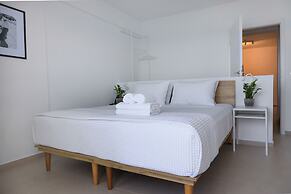 Sea Breeze Hotel