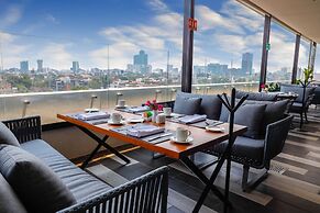 HS HOTSSON Long Stay CDMX Condesa Sur