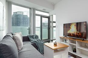 The Bay Suites - Entertainment Dist