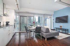 The Bay Suites - Entertainment Dist